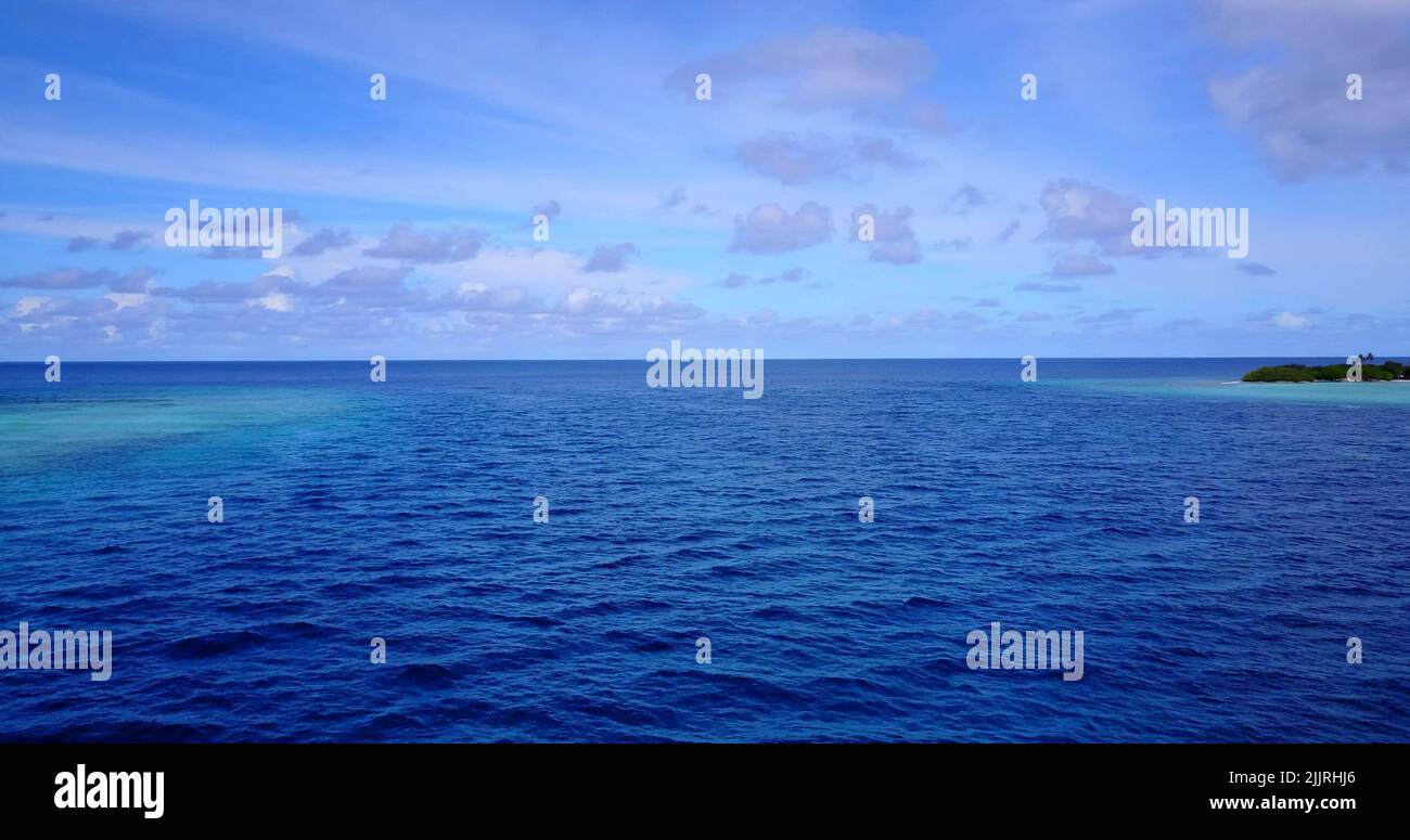 Top shot crystal clear ocean hi-res stock photography and images - Alamy