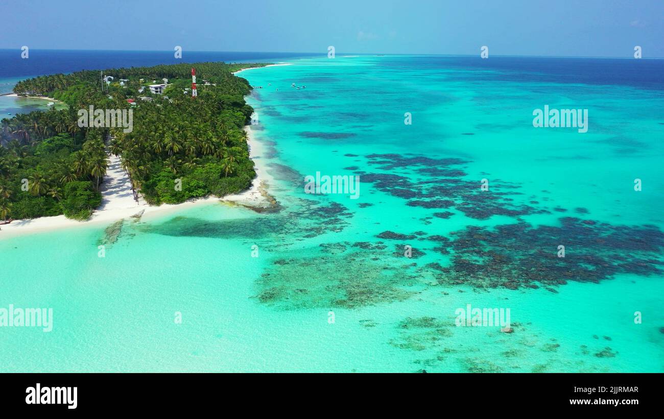 Birds eye view middle hi-res stock photography and images - Alamy