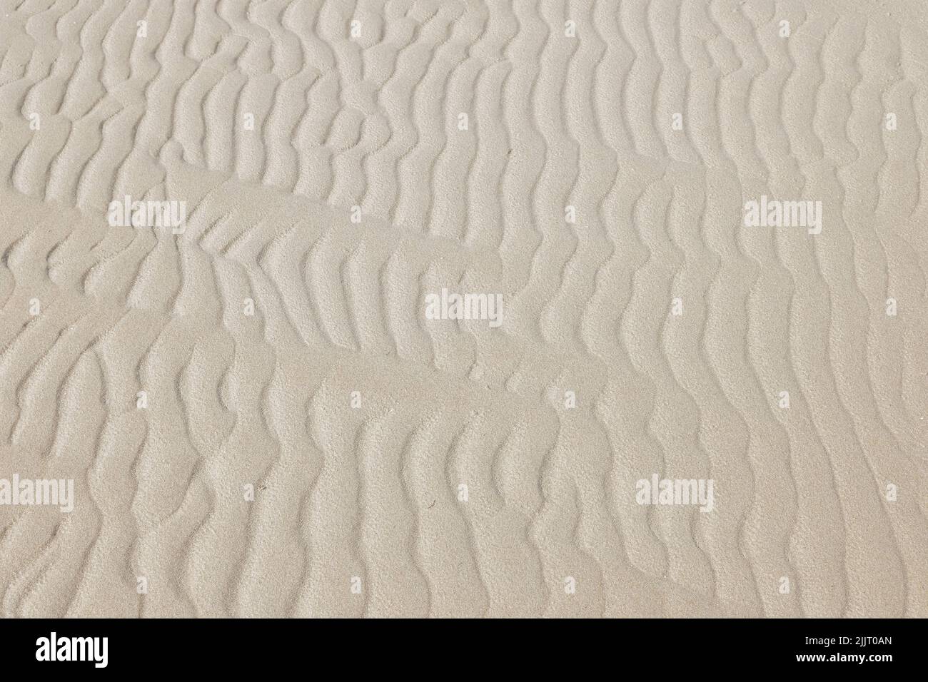 Sand Line Pattern Lines patterns wallpaper hi-res stock photography and images - Alamy