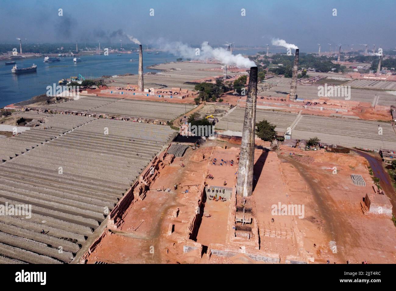 Dhaka, Dhaka, Bangladesh. 28th July, 2022. Aerial view of smoke pouring