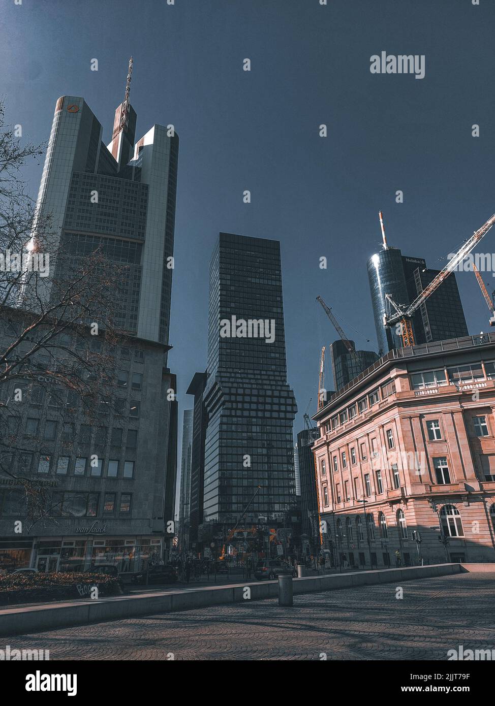 FRANKFURT AM MAIN visual data 5