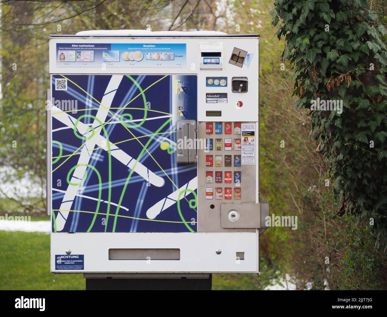 Vending machine germany hires stock photography and images Alamy