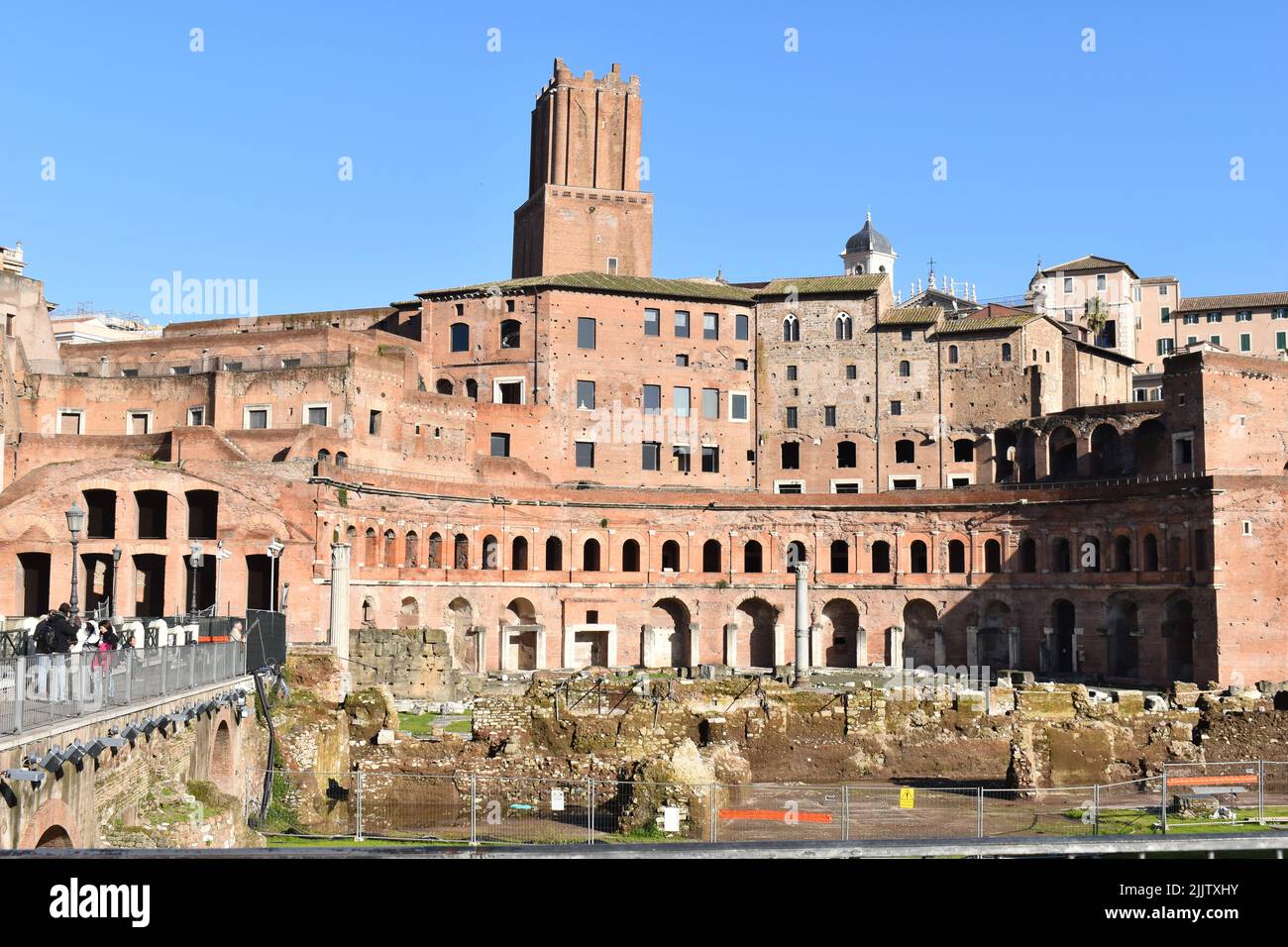Market Square Rome Ancient rome market square hi-res stock photography and images - Alamy