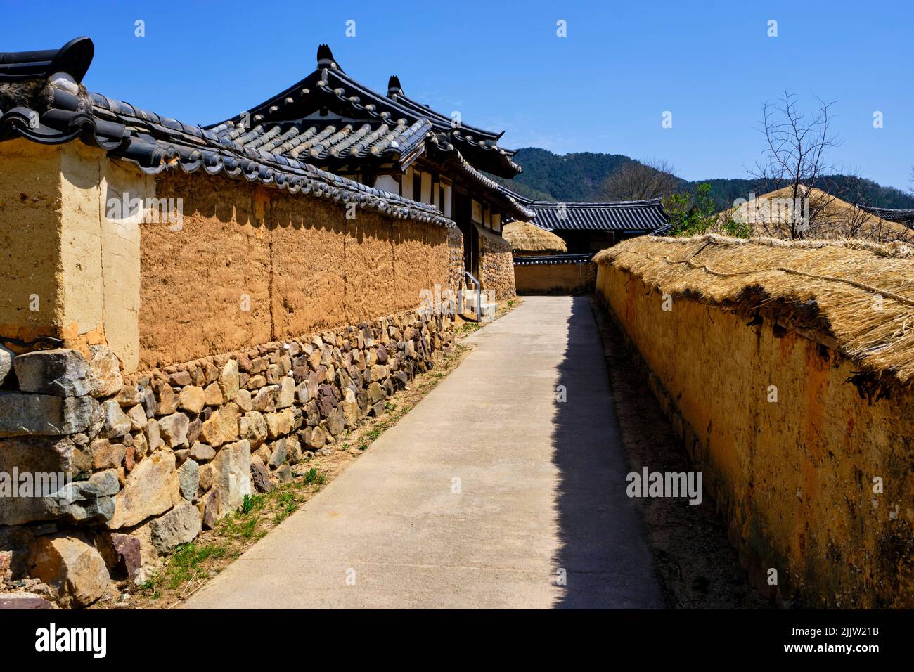 South Korea, North Gyeongsang Province, Andong, the historic village of Hahoe (UNESCO World South Korea, North Gyeongsang Province, Andong, the historic village of Hahoe (UNESCO World