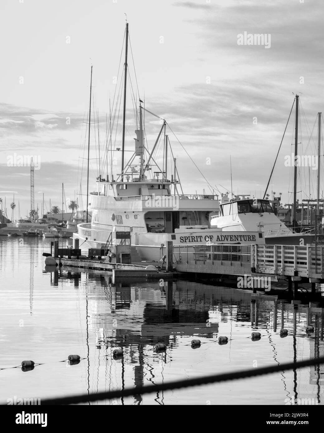 Ilwaco marina Black and White Stock Photos & Images - Alamy