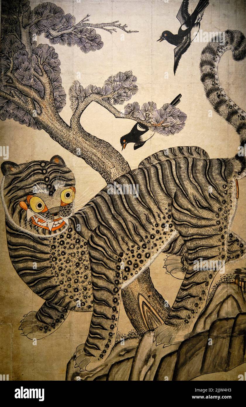 South Korea, Seoul, Yongsan-gu, National Museum, tiger and magpie, Joseon dynasty, 19th century Stock Photo