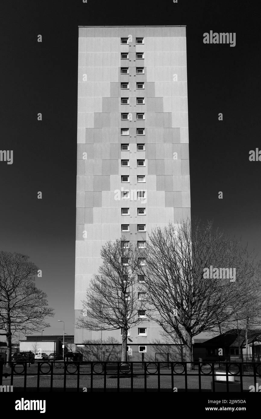 Scunthorpe high rise housing hires stock photography and images Alamy