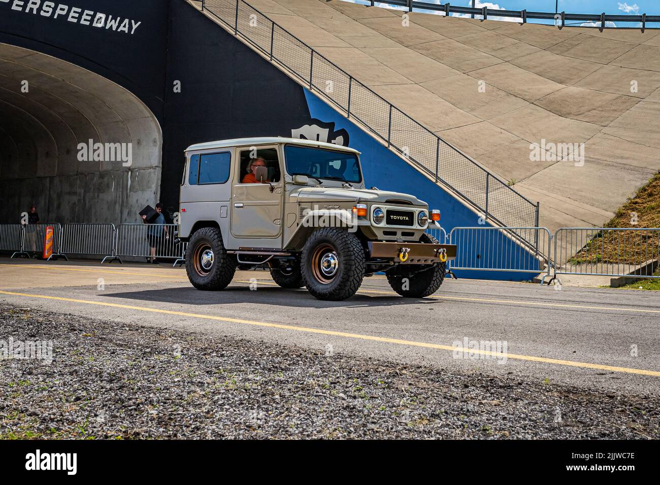 Lebanon, TN - May 14, 2022: Wide angle front corner view of a 1978 Toyota Land Cruiser FJ40 Truck at a local car show. Stock Photo