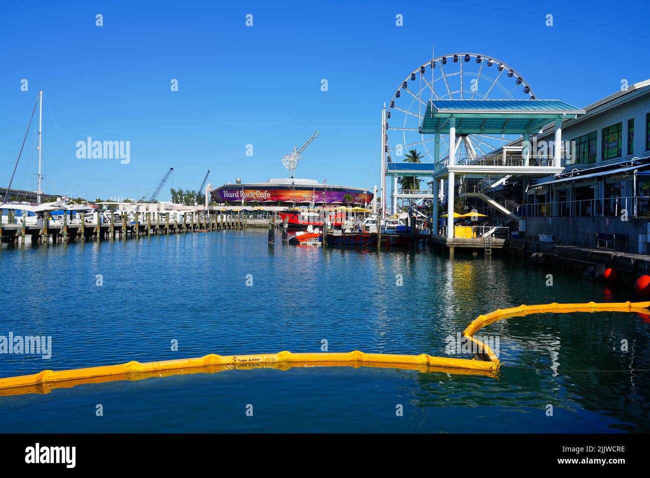 MIAMI, FL -18 MAY 2022- View of the Skyviews Miami Observation Wheel, a Ferris Wheel located in the Bayside Marketplace in Miami, Florida, over the Bi Stock Photo