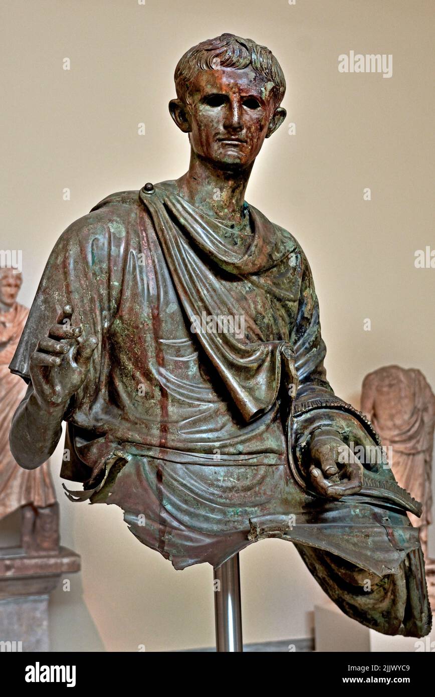 Roman bronze statue, Roman emperor Augustus, 12-10 BC, found in the Agean sea,  Island of Euboea, National Archaeological Museum in Athens. Stock Photo
