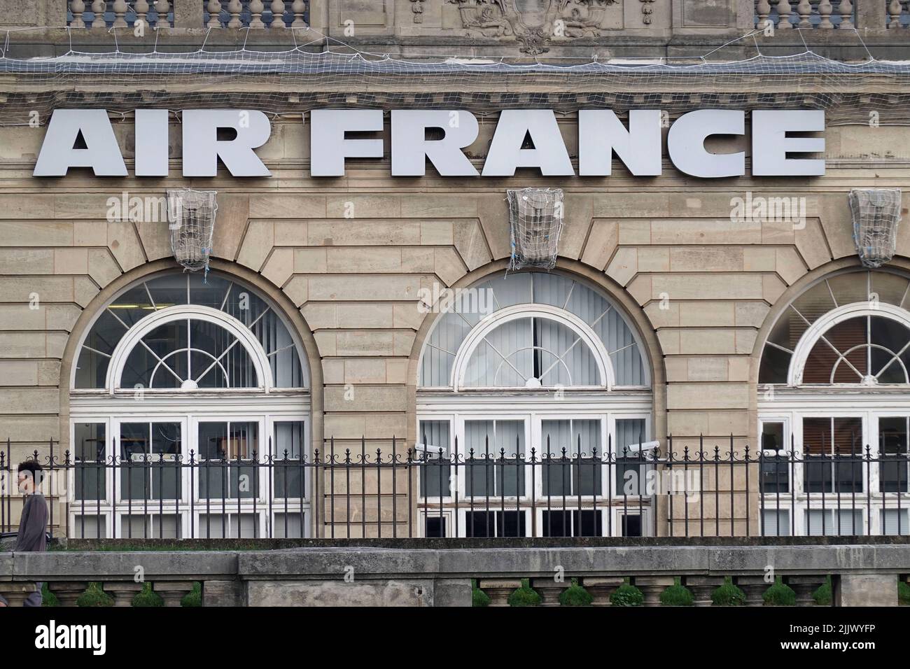 France, Paris, Air France company office building   Photo © Fabio Mazzarella/Sintesi/Alamy Stock Photo Stock Photo