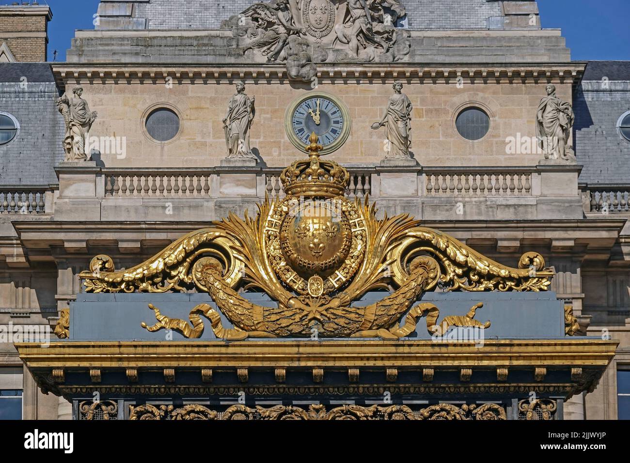 France, Paris, Palais de Justice is a courthouse in Paris, located on the Ile de la Cite. It contains the Court of Appeal of Paris, the busiest appell Stock Photo