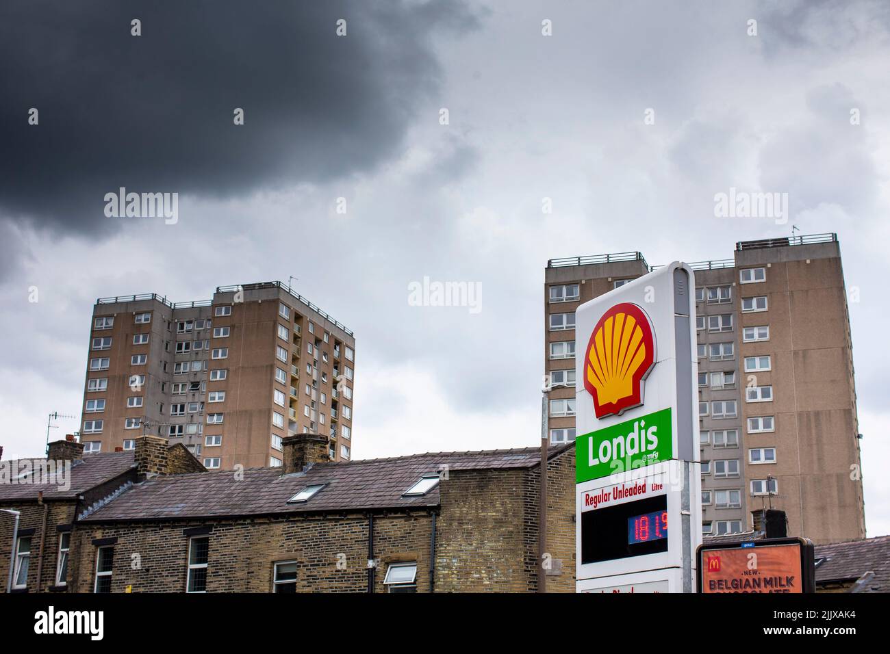 Halifax, West Yorkshire, UK. 28th July, 2022. As Shell Energy reported ...