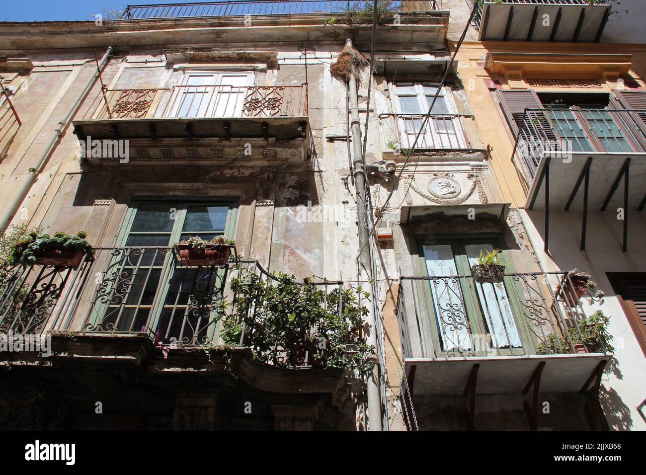 ancient houses in palermo in sicily (italy Stock Photo Alamy