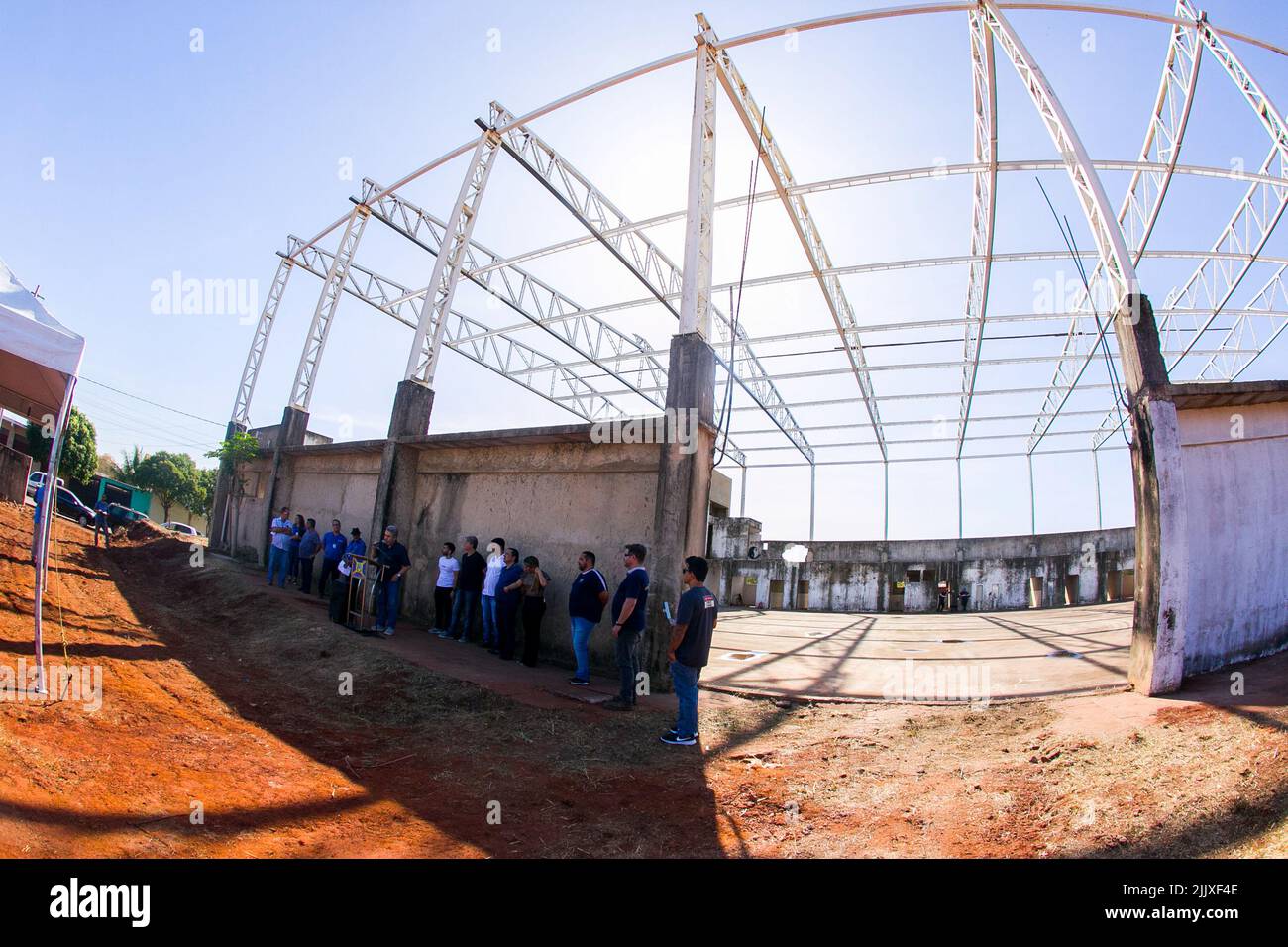 CORUMBÁ, MS - 28.07.2022: PREFEITO ASSINA ORDEM DE SERVIÇO - Mayor Marcelo Iunes released this Thursday morning, (28), the order of service for the completion of the Sports Initiation Center (CIE) located in the Guanã neighborhood, upper part of Corumbá. The work began in 2015 and, at the time, was budgeted at R$ 3.5 million, 90% of which came from federal funds, through the second stage of PAC 2, and 10% from the Municipality. (Photo: Clóvis Neto/Fotoarena) Stock Photo