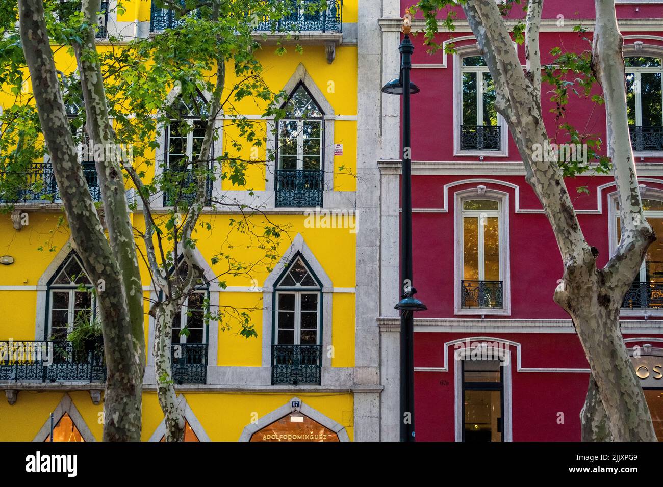 Colorful apartments on Avenida la Liberdade, Lisbon, Portugal Stock Photo