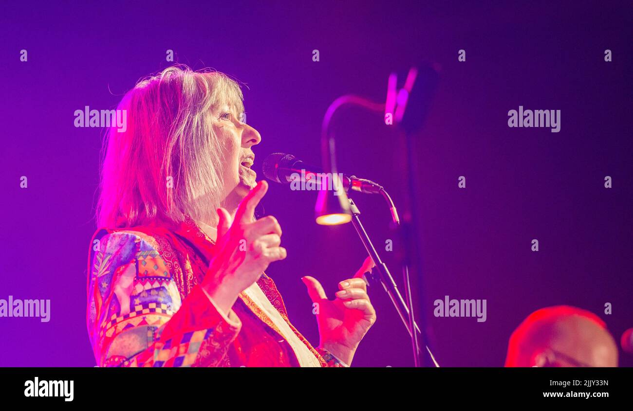 Sidmouth, 28th July 2022 Maddie Prior of 70's Folk/Rock band Steeleye Span kicks off the 2022 Sidmouth Folk Festival, back in full sway this year after two years of Pandemic restrictions. Credit: Tony Charnock/Alamy Live News Stock Photo