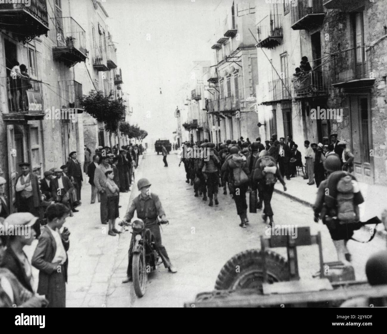 Invasion sicily 1943 hires stock photography and images Alamy