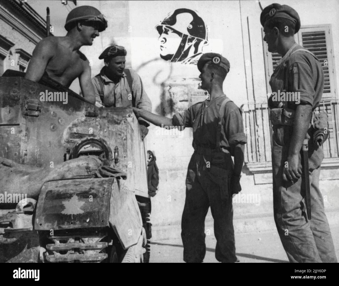 Invasion of italy 1943 hi-res stock photography and images