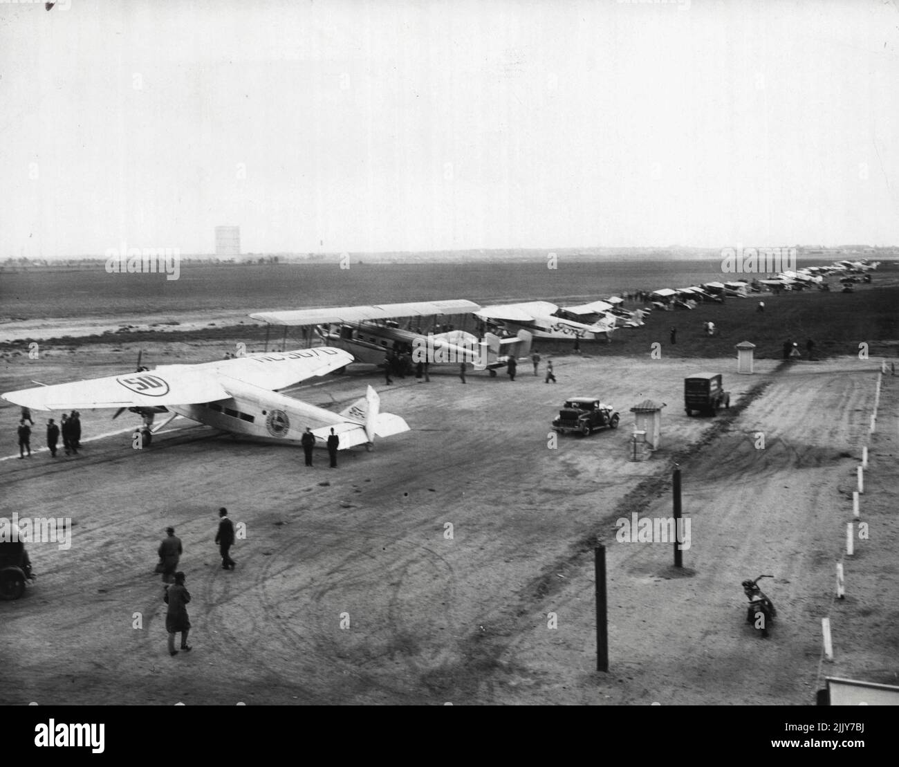 Planes In 1929 National Air Tour Arrive At Roosevelt Field A few of