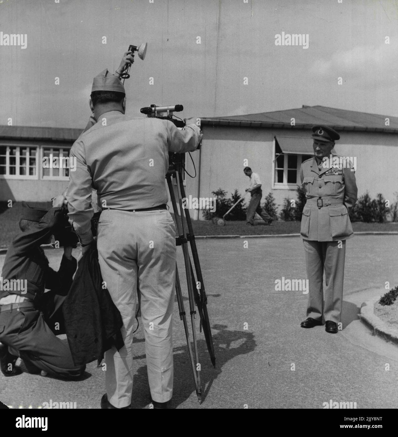 Field Marshal Montgomery - One of the tasks that has to be undertaken by the Deputy Commander is to pose for official propaganda photographs taken by the official photographers attached to the Supreme H.Q. January 10, 1955. (Photo by Jack Esten). Stock Photo