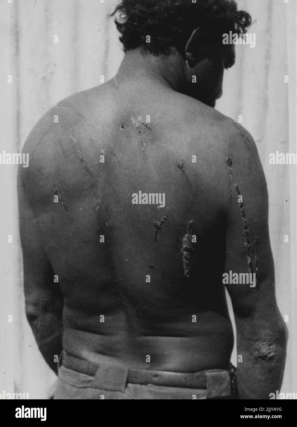 Aboriginal australians indigenous australians hi-res stock photography ...