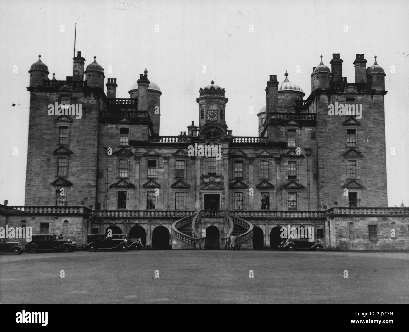 Drumlanrig castle, County home of the Earl of Dalkeith:- Drumlanrig castle , seat of the Duke of Buccleuch, is the home of the young Earl of Dalkeith ( heir to the Dukedom) whose engagement to princess Margaret will - a French newspaper reported , be announced in August, Drumlanrig Castle is at Thornhill Dumfriesshire, Scotland. June 01, 1950. (Photo by Fox Photos). Stock Photo