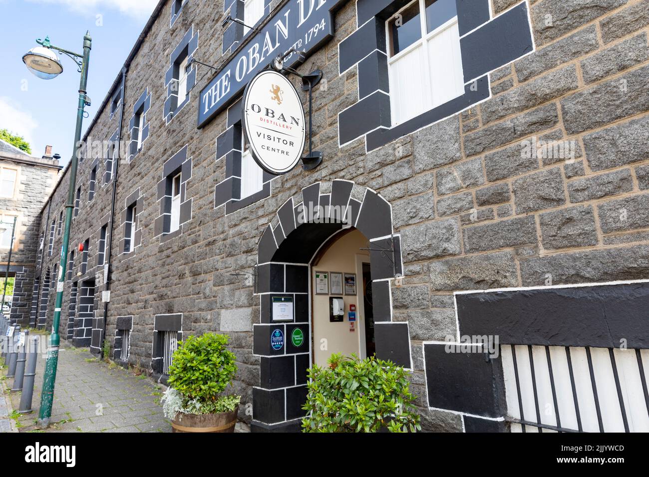 Oban whisky distillery building single malt whisky, in the port town of Oban on the west coast of Scotland, entrance to visitor centre, Scotland Stock Photo