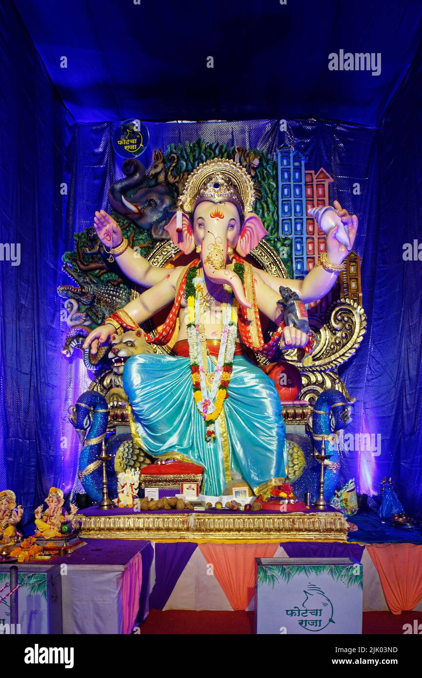 Huge idol of ganesha at the time of Ganpati festival in Mumbai state ...