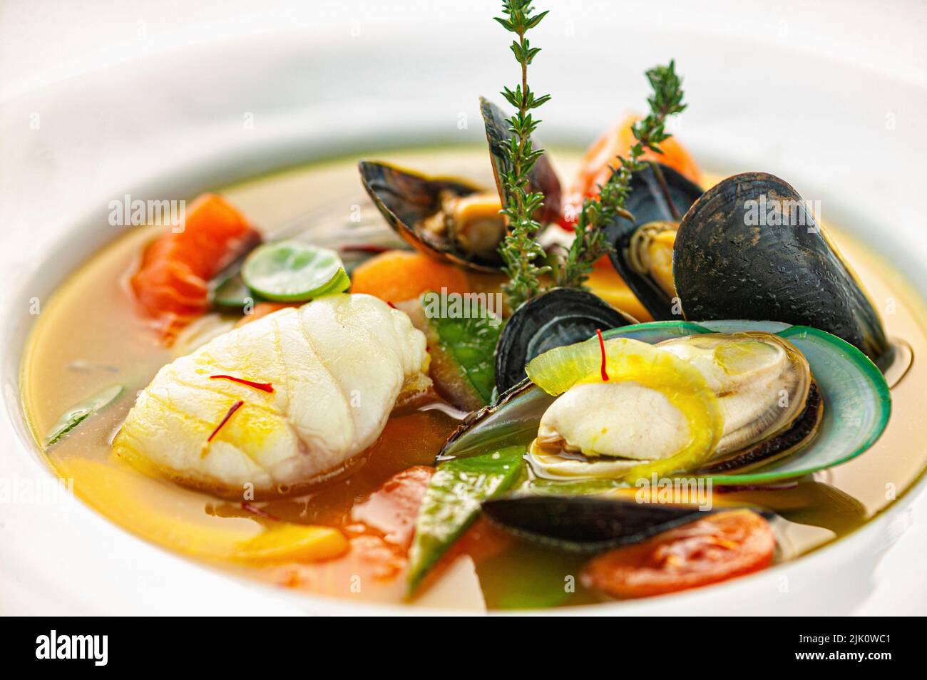 Bouillabaisse French fish soup Stock Photo Alamy