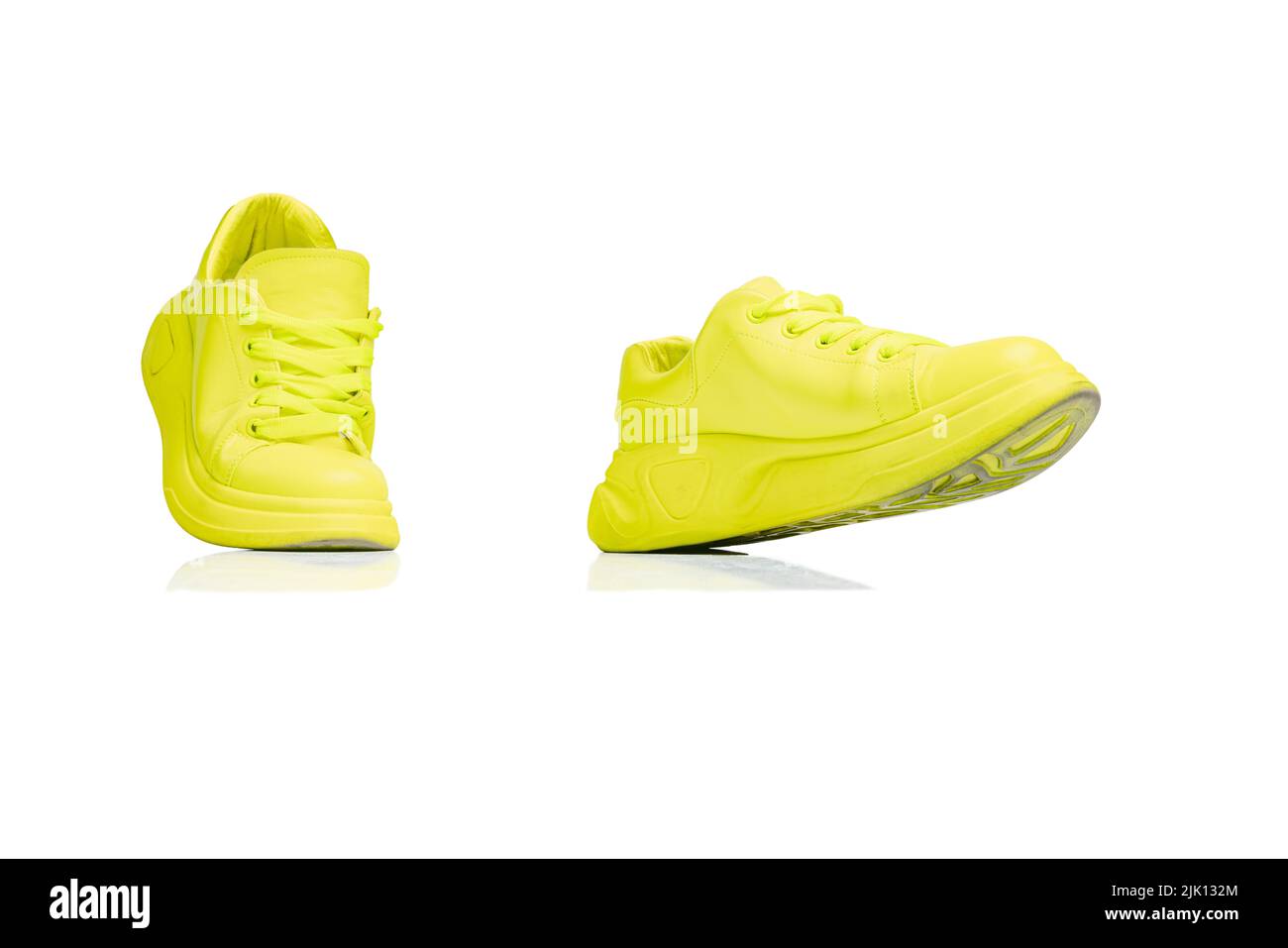 NEON YELLOW FASHION SNEAKERS FOR MEN-NYFSRC001 – www.soosi.co.in