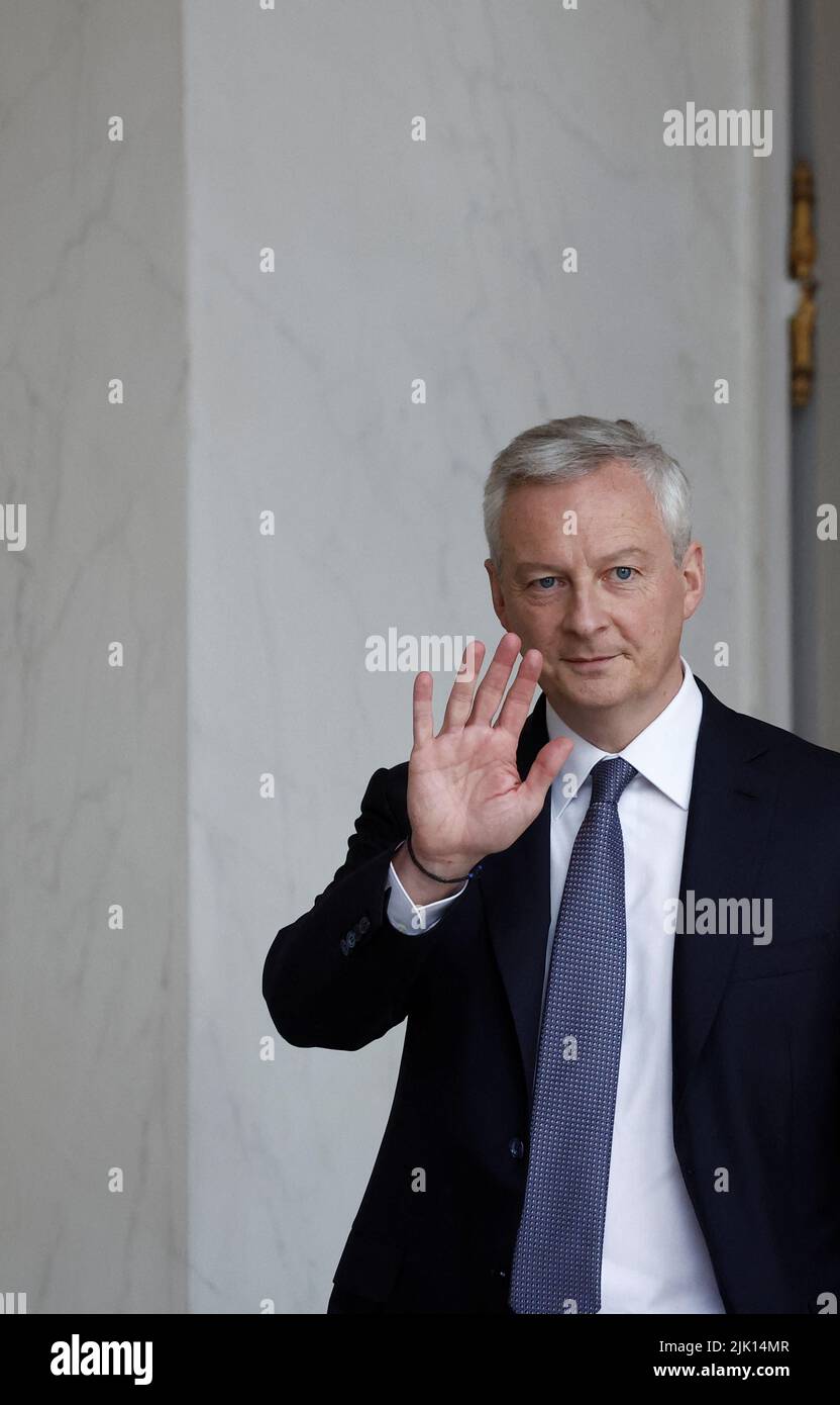 French Minister for the Economy and Finances Bruno Le Maire leaves the Elysee Palace after the weekly cabinet meeting in Paris, France, July 29, 2022. REUTERS/Benoit Tessier Stock Photo