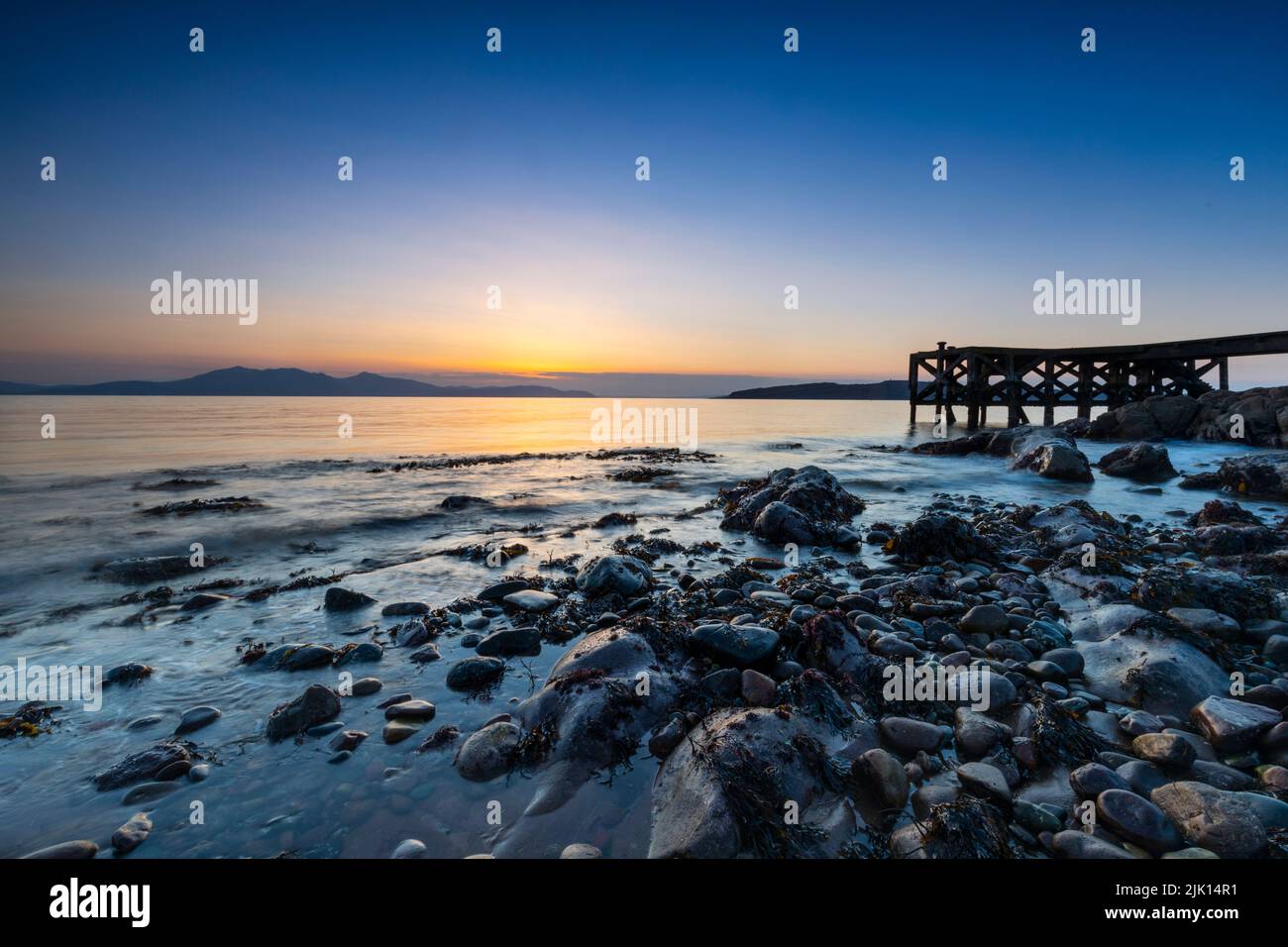 Firth of clyde beach portencross hires stock photography and images