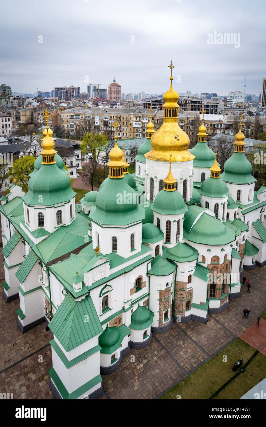 The golden domes of the St. Sophia Cathedral complex, UNESCO World Heritage Site, Kyiv (Kiev), Ukraine, Europe Stock Photo
