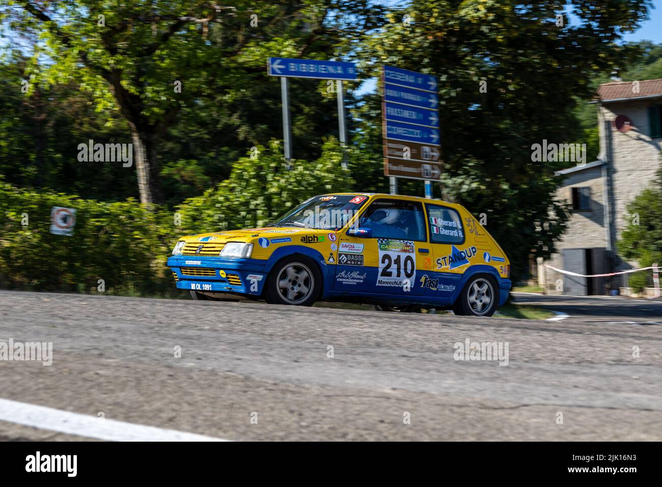 Car rally vehicle hi-res stock photography and images - Alamy