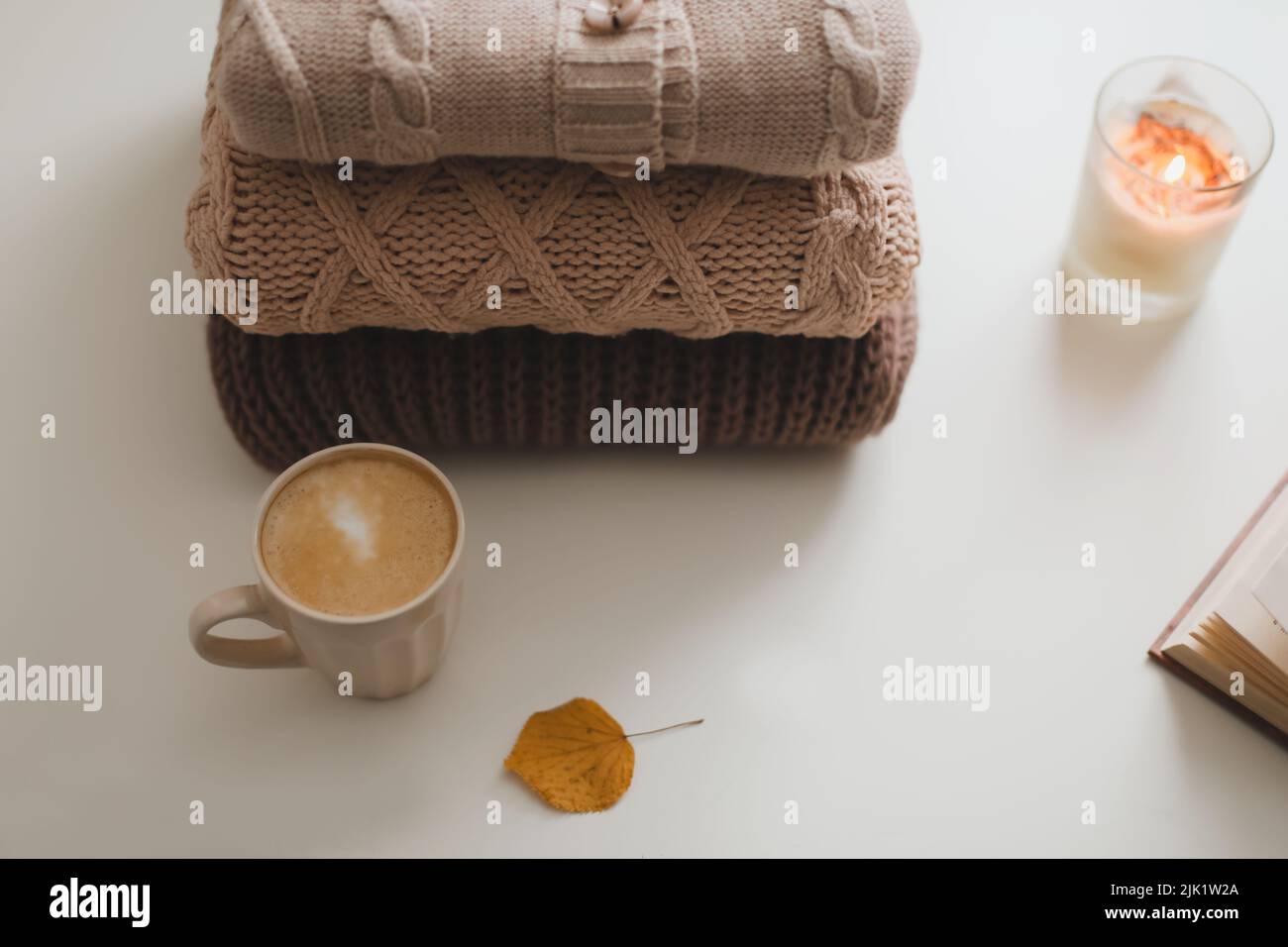 Hygge room hi-res stock photography and images - Alamy