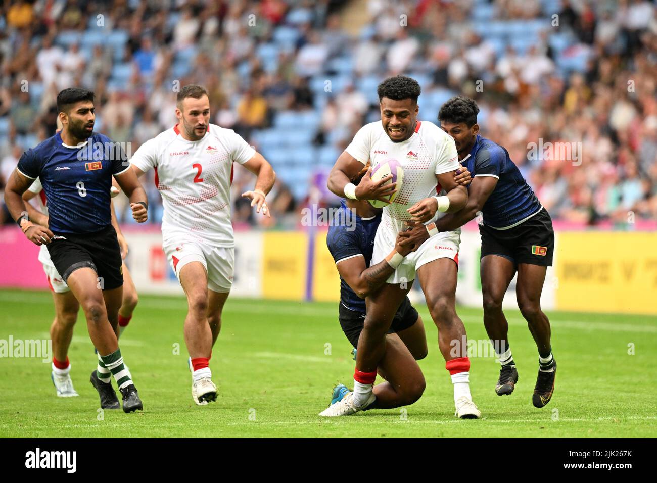 England attack Sri Lanka during the Rugby Sevens at the Commonwealth Games at Coventry Stadium on Friday 29th July 2022. Credit: MI News & Sport /Alamy Live News Stock Photo