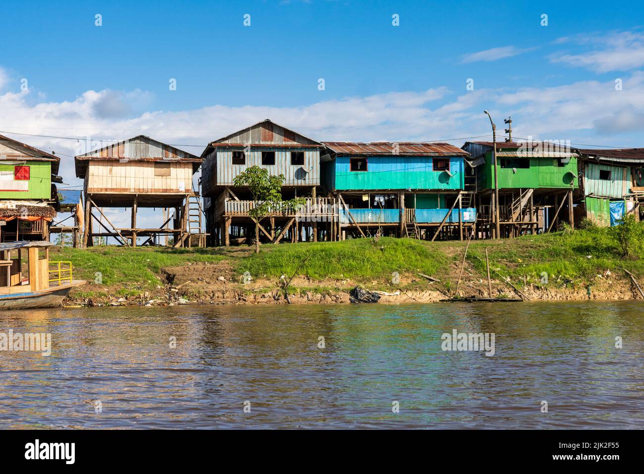 The Floating Slum of Belen in the Peruvian Amazon Stock Photo - Alamy
