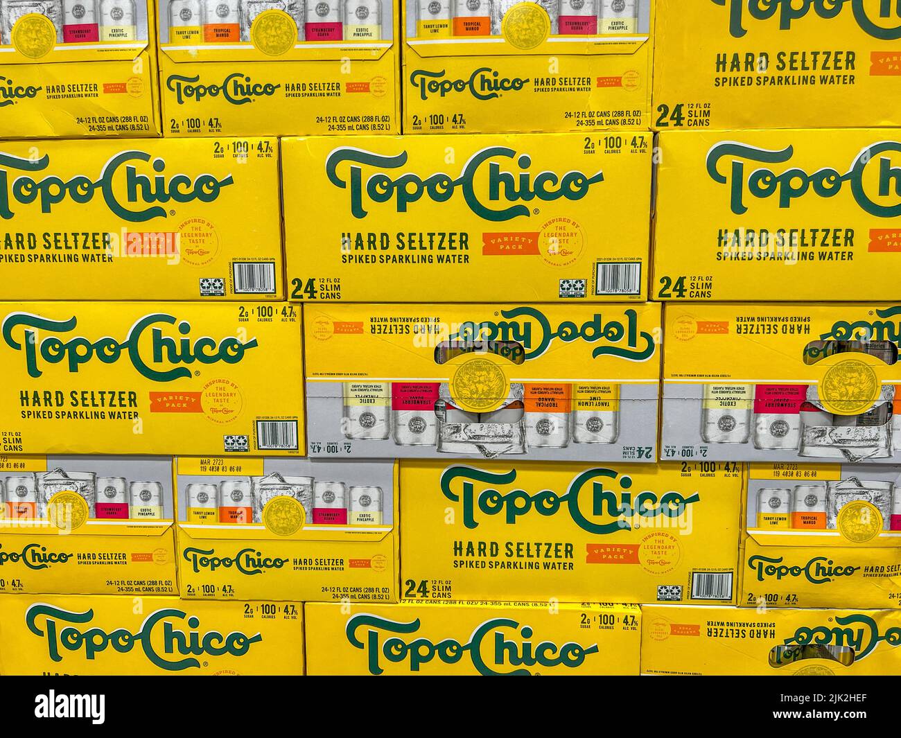 Topo Chico Sparkling Mineral Water (20 oz., 24 pk.) - Sam's Club