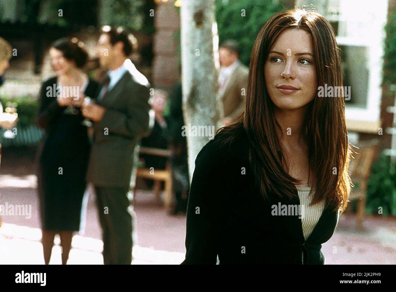 Kate beckinsale laurel canyon 2002 hi-res stock photography and images -  Alamy