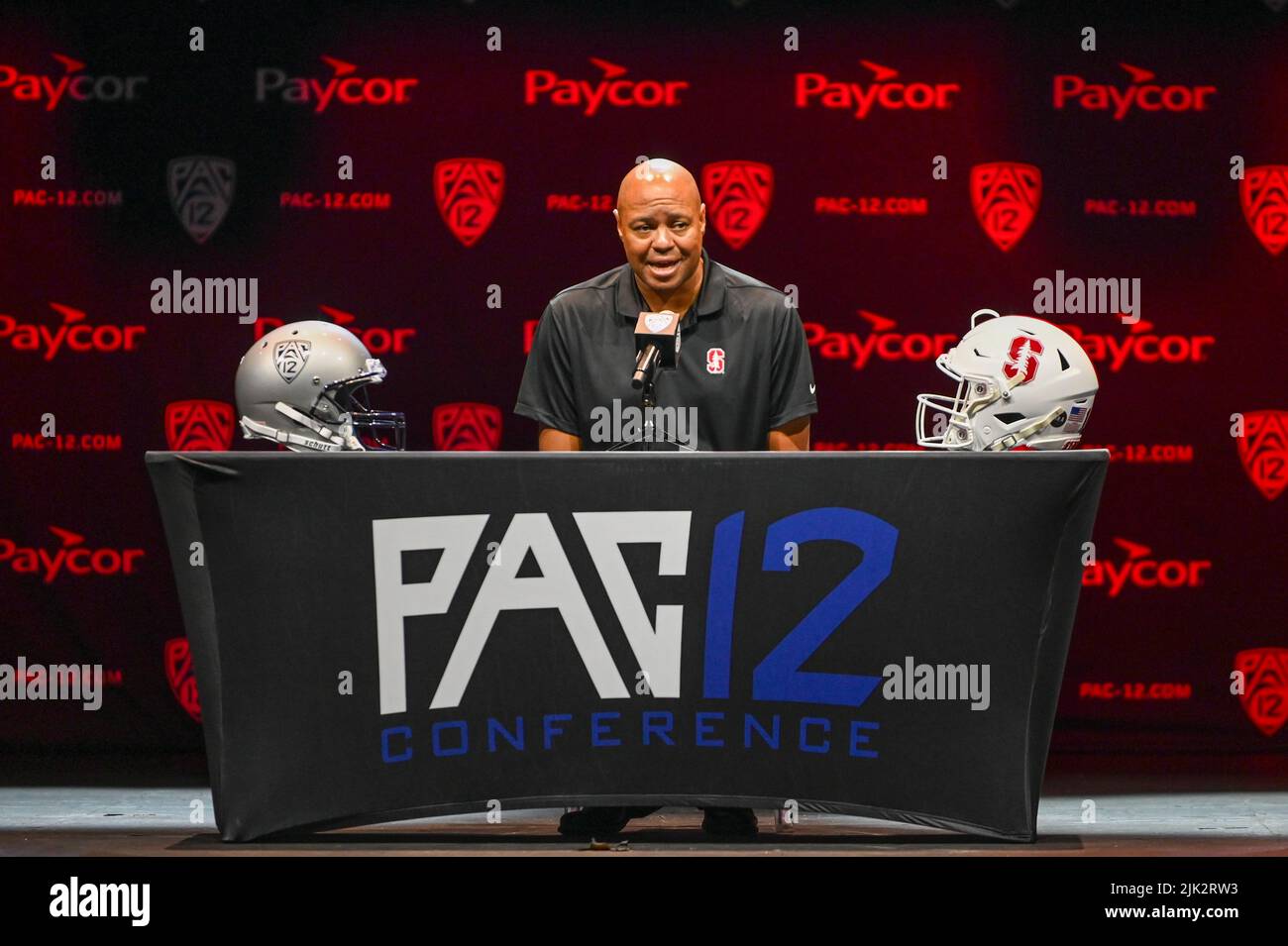 Stanford Cardinals head coach David Shaw speaks during PAC-12 Media Day on Friday, Jul 29, 2022 in Los Angeles. (Dylan Stewart/Image of Sport) Stock Photo