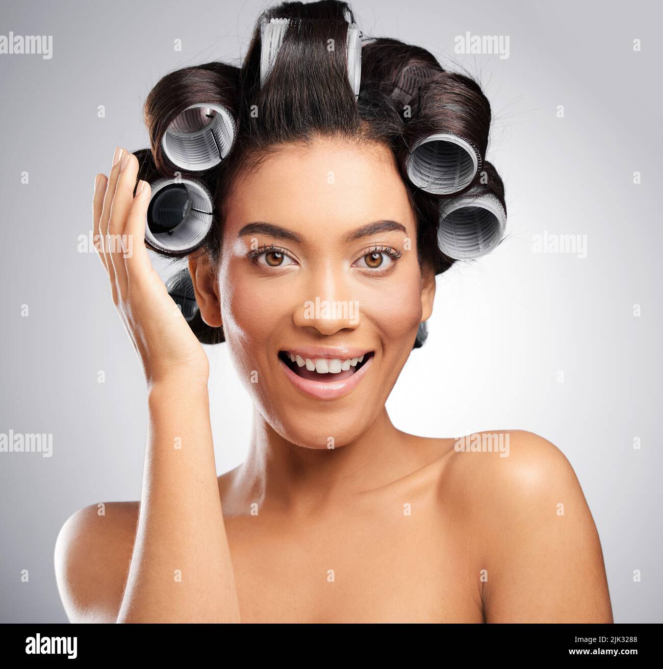 Hair in curlers hi res stock photography and images Alamy