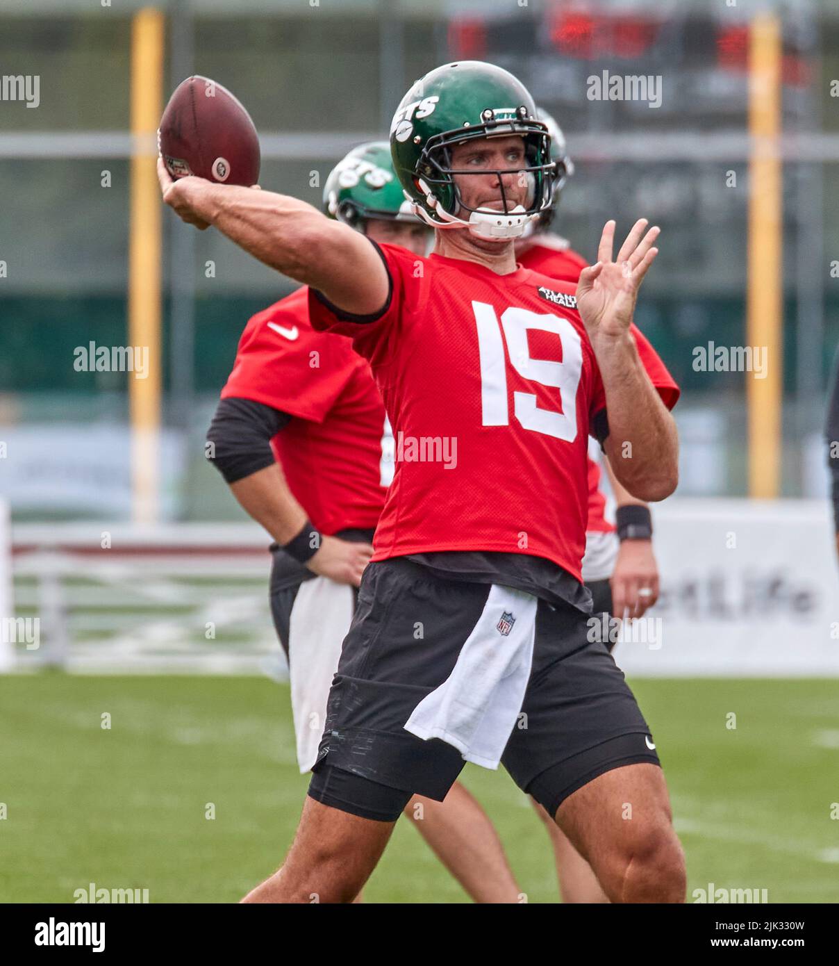 USA. 29th July, 2022. July 29, 2022, Florham Park, New Jersey, USA: New  York Jets' quarterback Joe Flacco (19) throws a pass during Jets training  camp at the Atlantic Health Jets Training