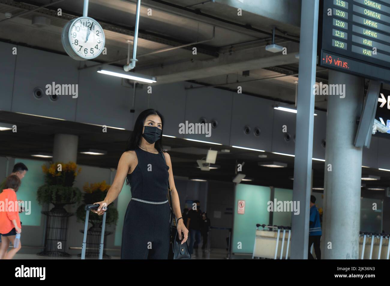 Airport Boarding Gate Woman Hi Res Stock Photography And Images Alamy