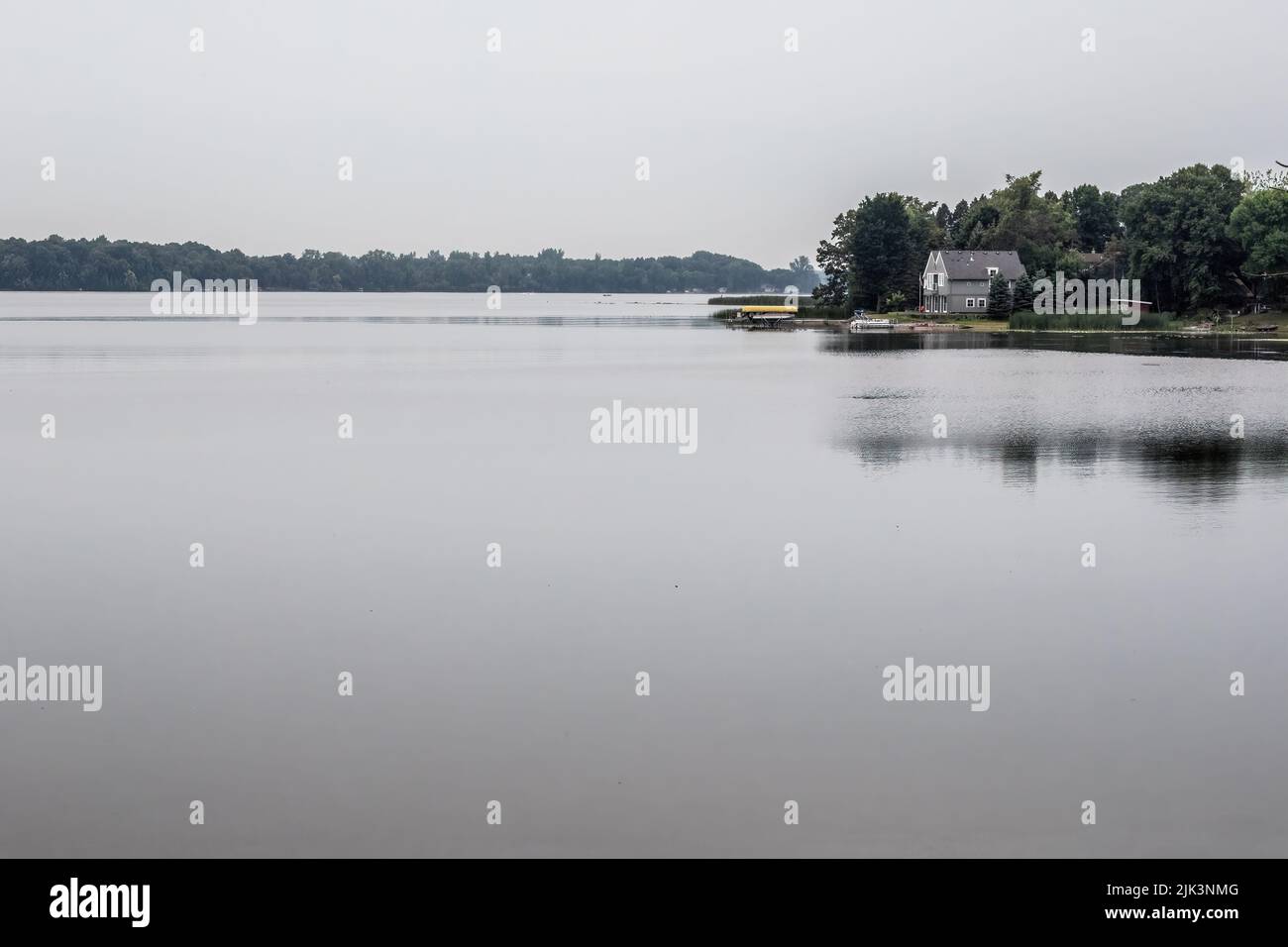Luxury home house dock hires stock photography and images Alamy
