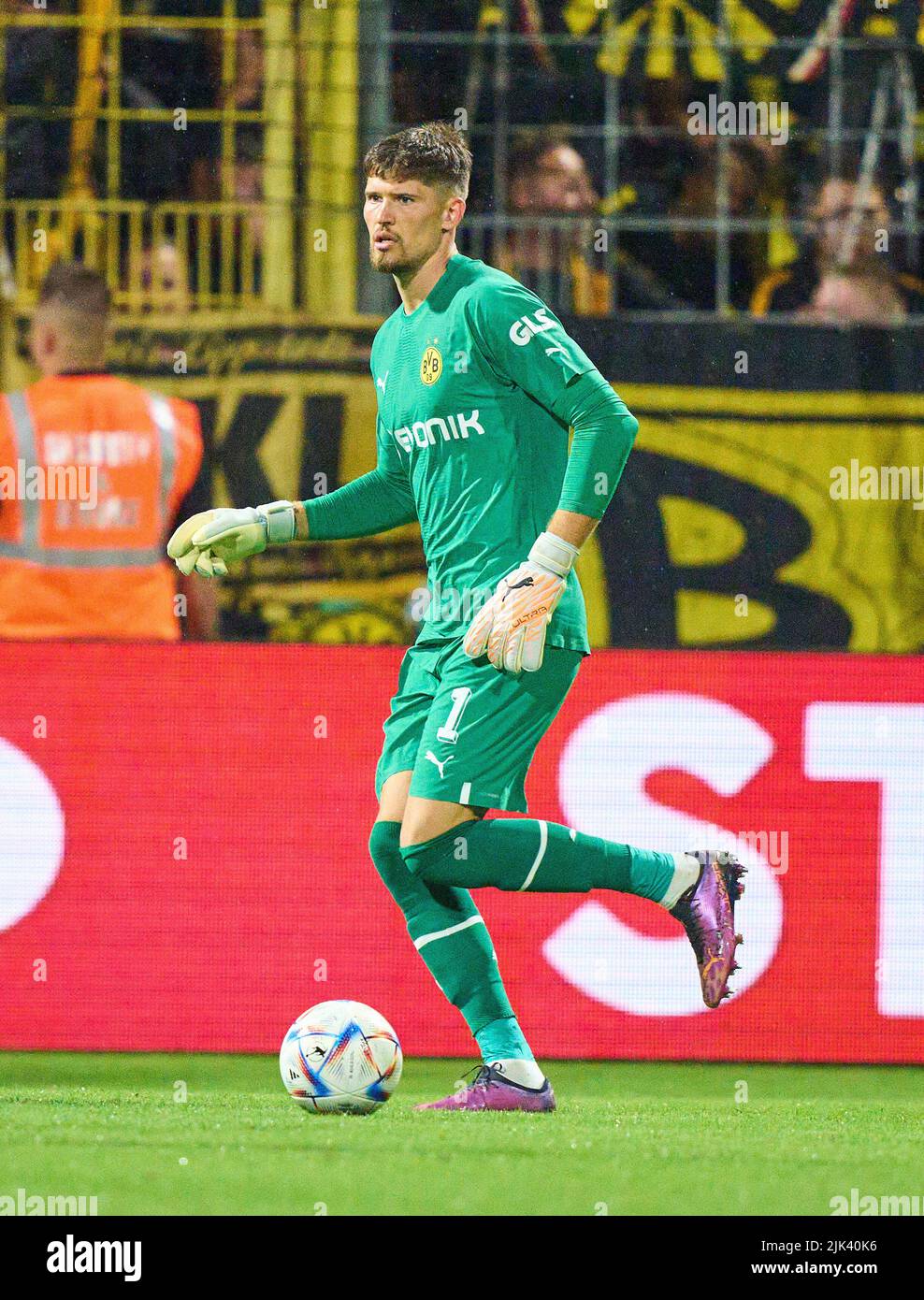 1860 Munich Goalkeeper Hi-res Stock Photography And Images - Alamy