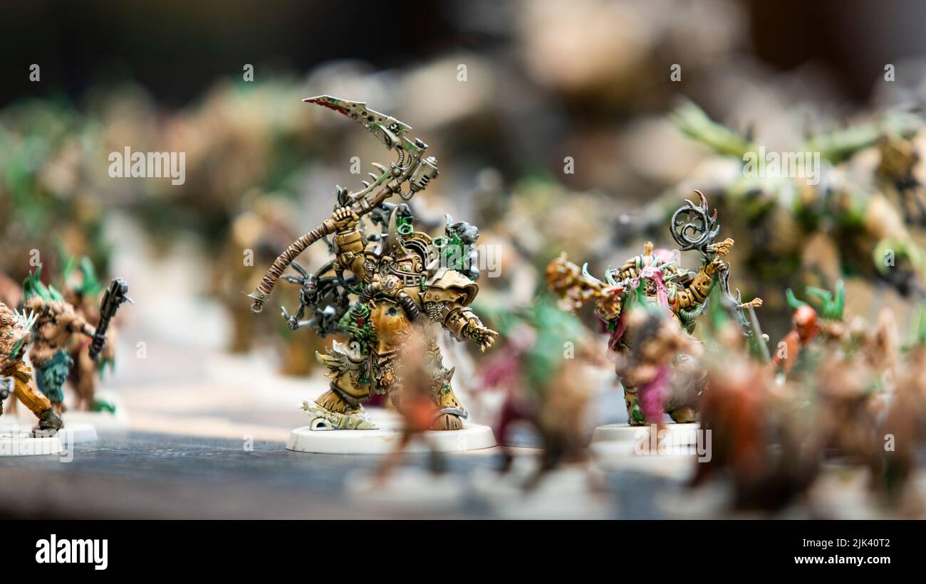 Chaos Space Marines Death Guard Painted Warhammer Figures Games Workshop © Clarissa Debenham / Alamy Stock Photo