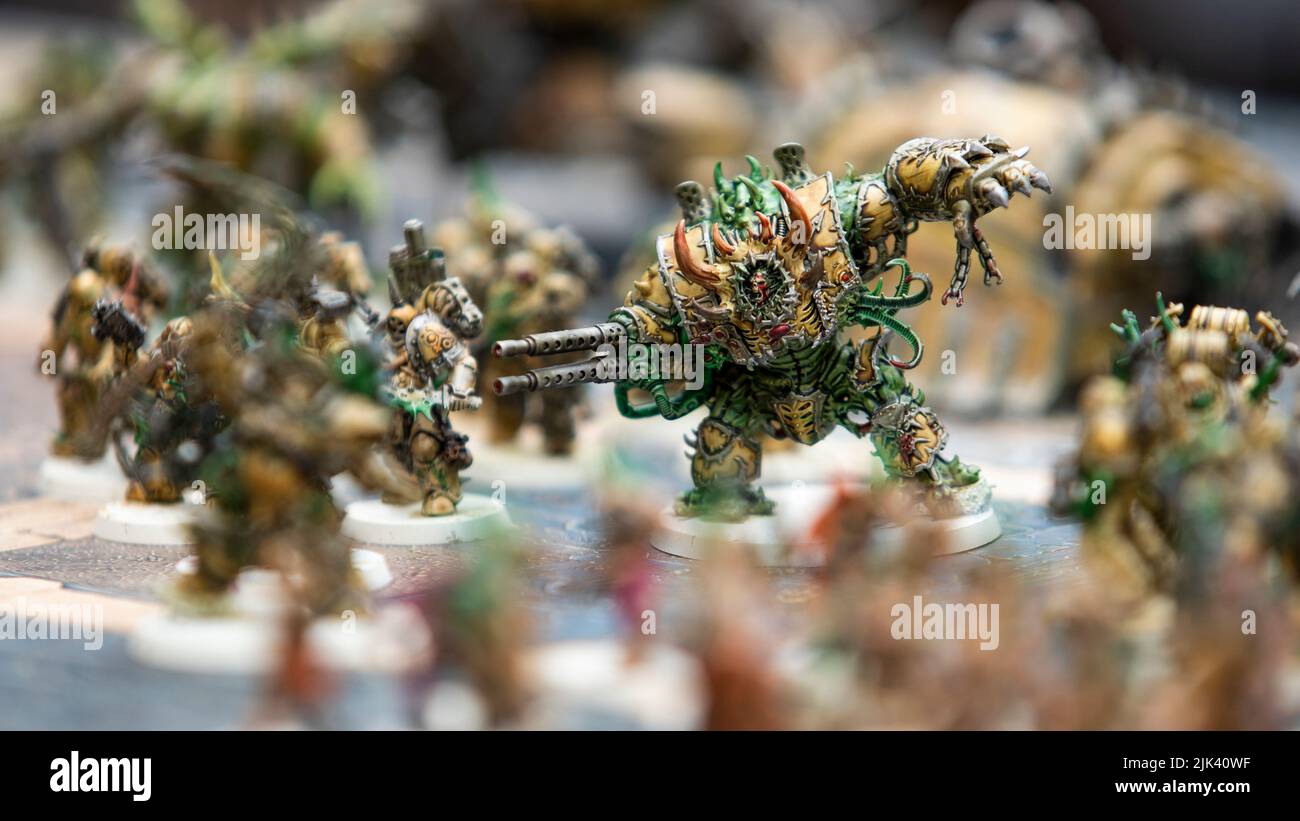 Figurine Warhammer 40K - Typhus Death Guard - Space Marines Chaos - Métal - Non Peinte