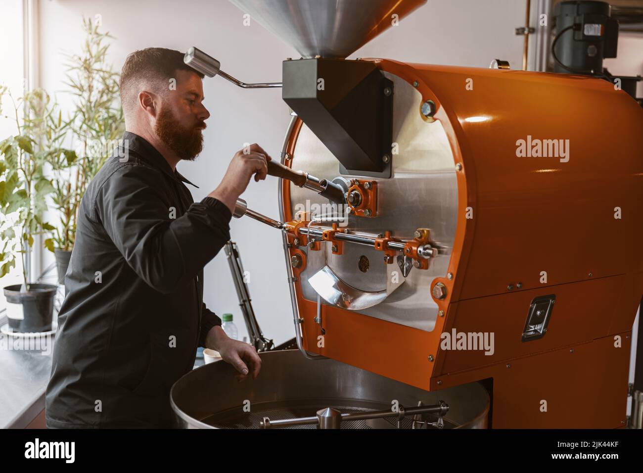 Coffee processing machine hires stock photography and images Alamy