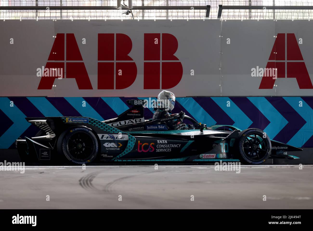 30th July 2022; ExCel E-Prix Circuit, Docklands, London, England; ABB ...